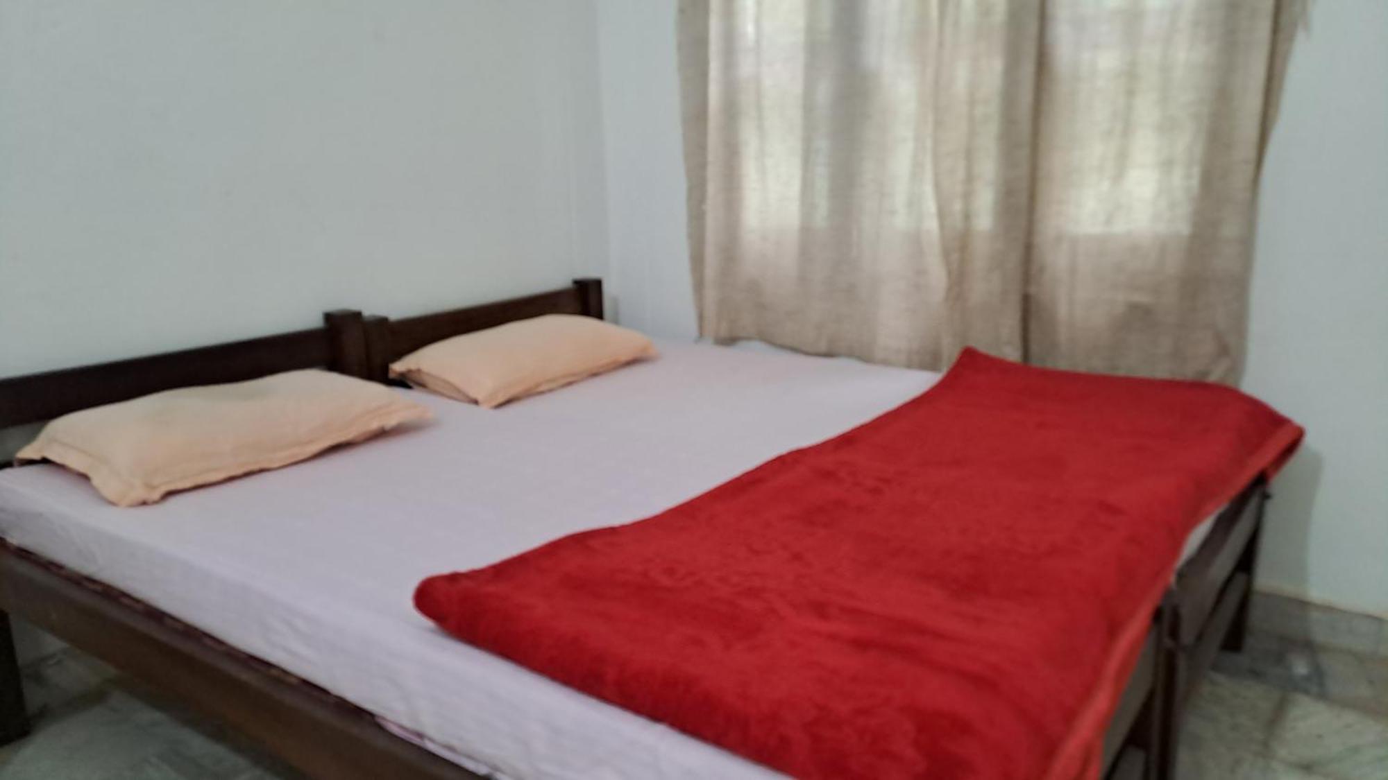 Swami Samarpan Ashram Bed & Breakfast Rishīkesh Екстериор снимка