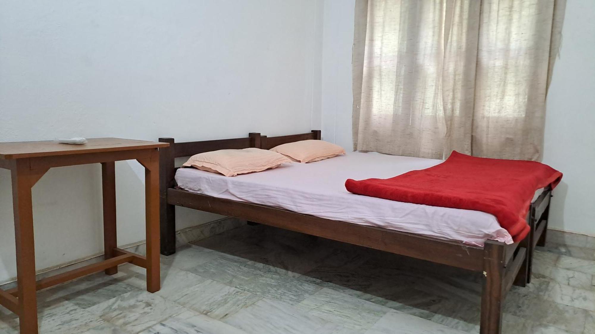 Swami Samarpan Ashram Bed & Breakfast Rishīkesh Екстериор снимка